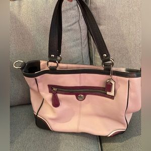 Coach Pebbleleather purple lavender navy tote